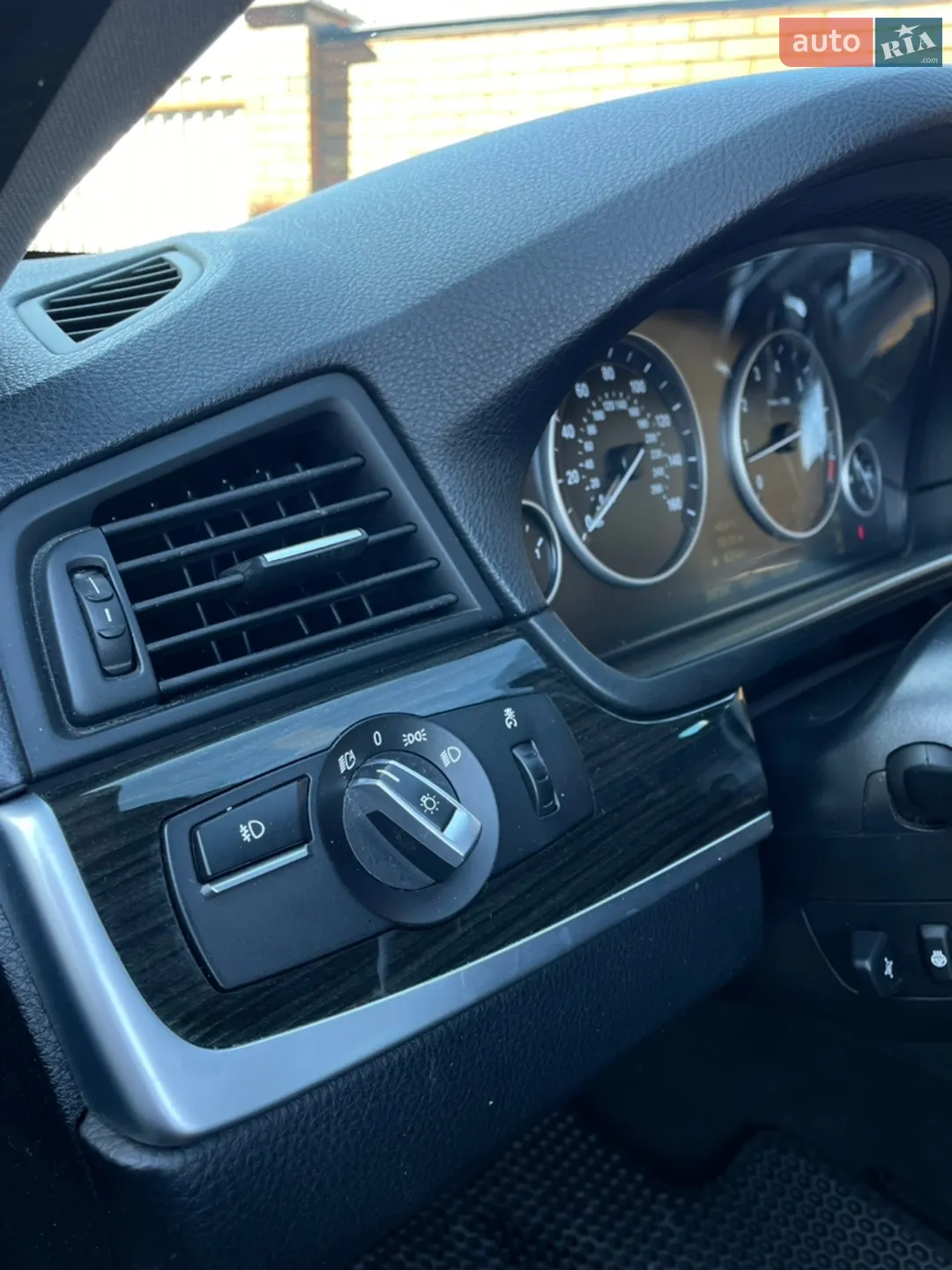 2014 BMW 5er - мініатюра 19