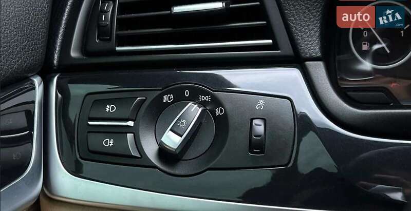 Седан BMW 5 Series 2015 в Львове