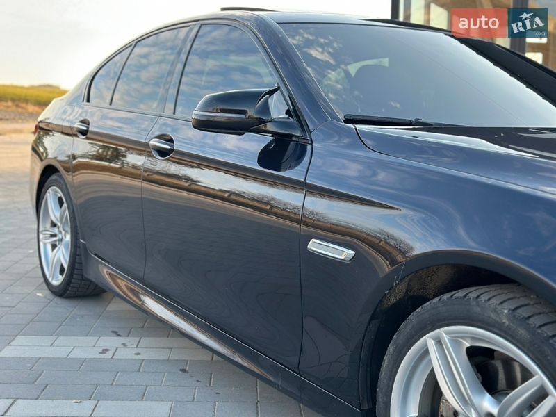 Седан BMW 5 Series 2013 в Львове