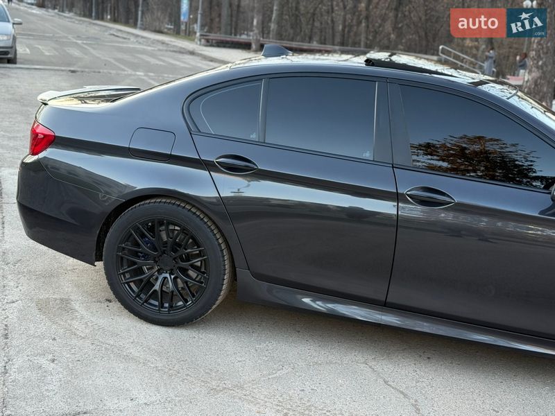 Седан BMW 5 Series 2013 в Киеве