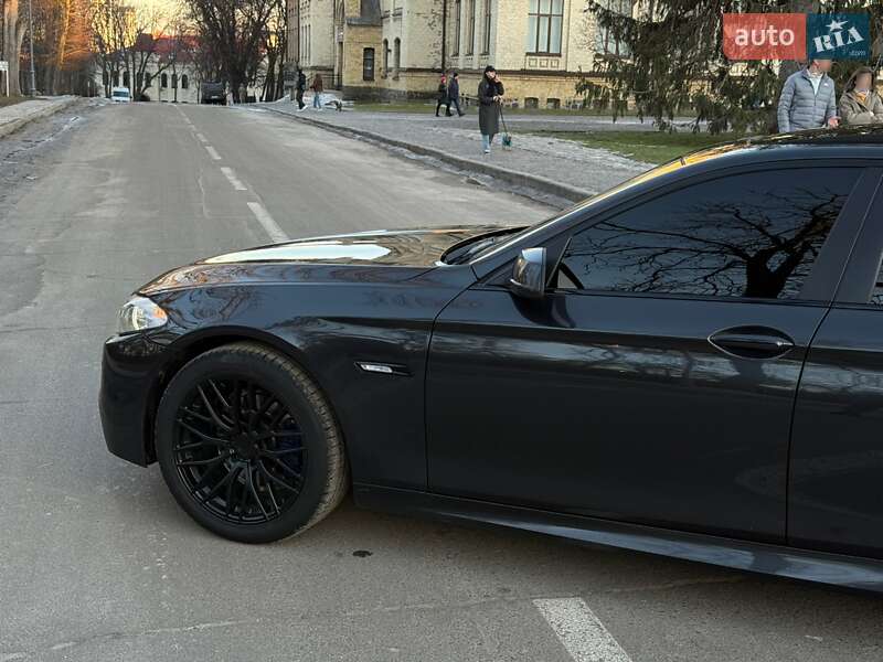 Седан BMW 5 Series 2013 в Киеве