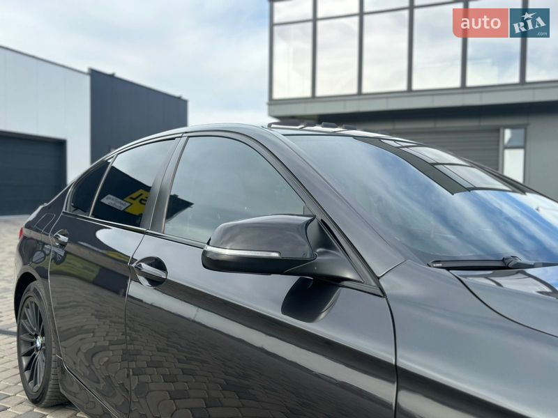 Седан BMW 5 Series 2013 в Ужгороде