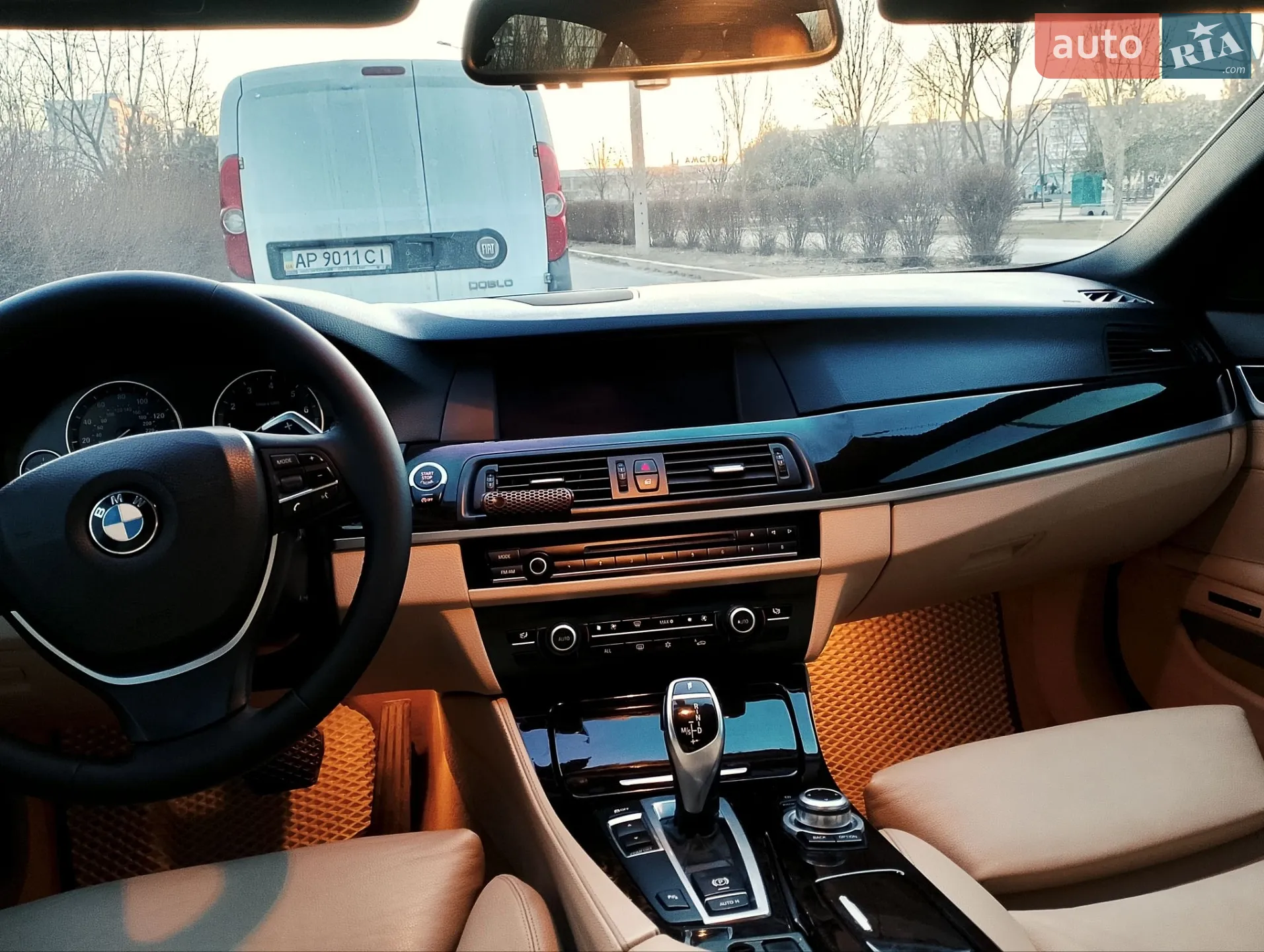 2012 BMW 5er - мініатюра 22