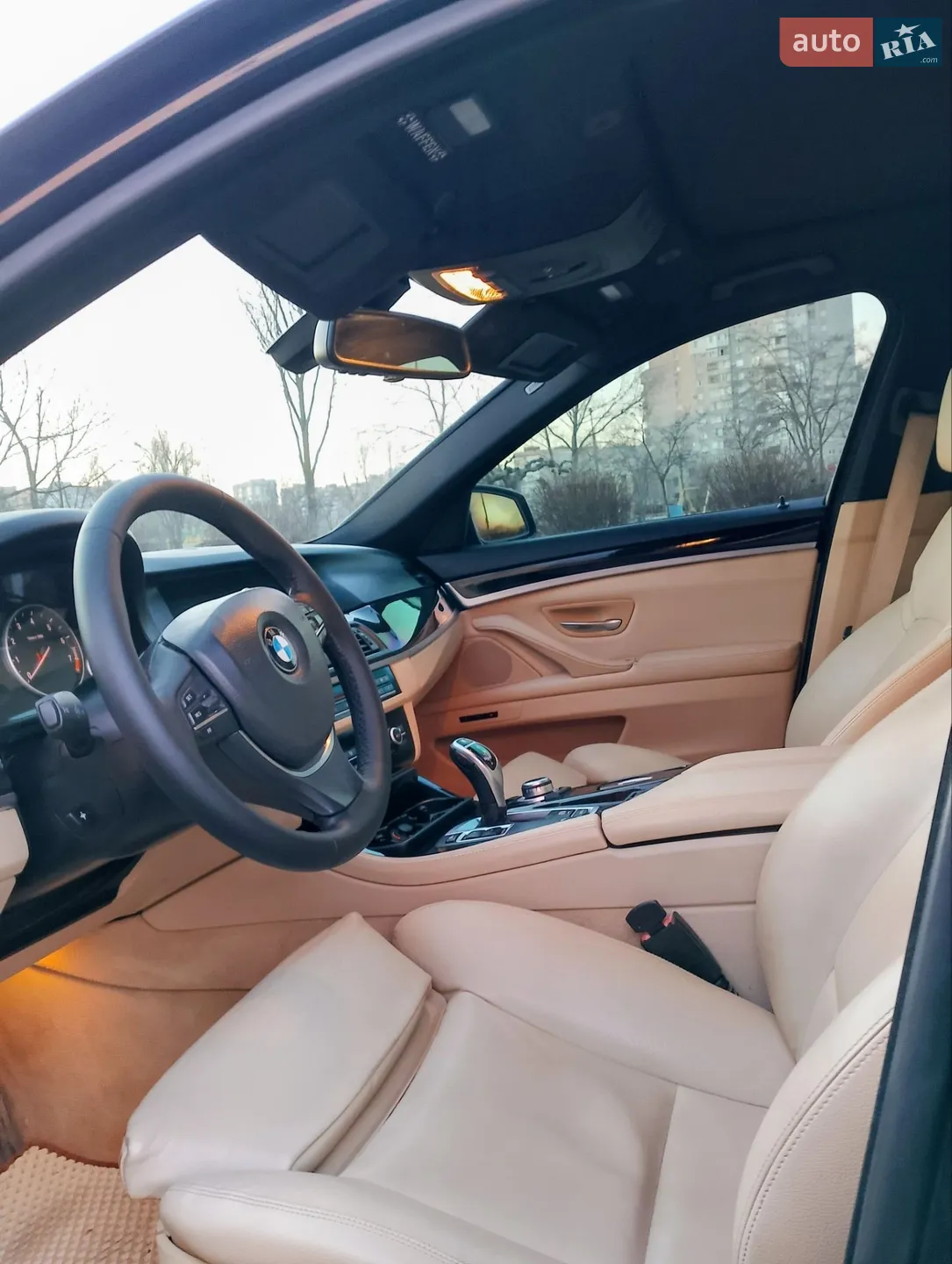 2012 BMW 5er - мініатюра 23