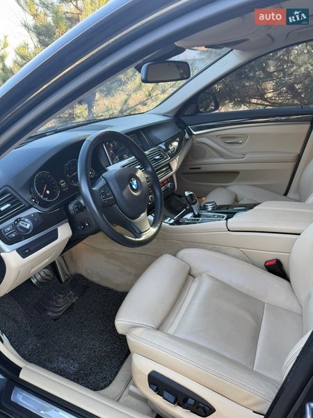 Седан BMW 5 Series 2015 в Днепре