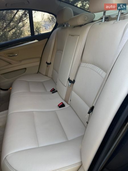 Седан BMW 5 Series 2015 в Днепре