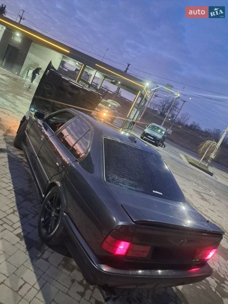 Седан BMW 5 Series 1994 в Львове