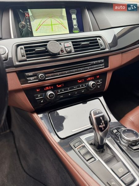 Седан BMW 5 Series 2013 в Львові