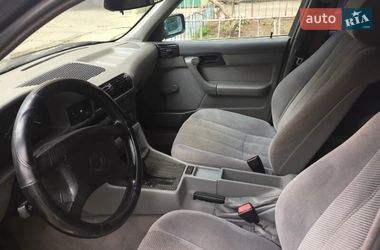 Седан BMW 5 Series 1993 в Виннице