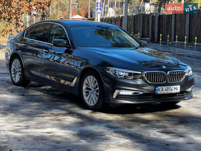 Седан BMW 5 Series 2017 в Киеве