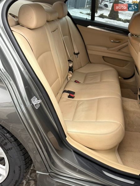 Седан BMW 5 Series 2014 в Виннице