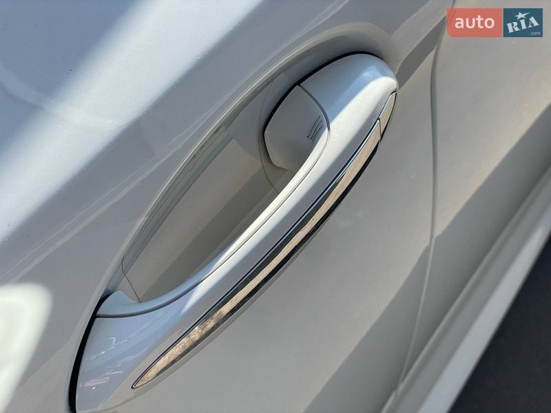 Седан BMW 5 Series 2018 в Киеве