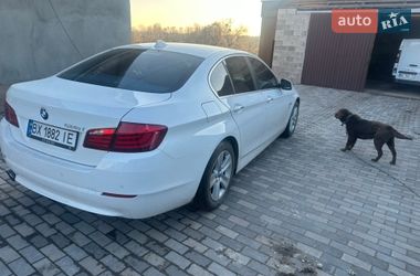 Седан BMW 5 Series 2011 в Полонному