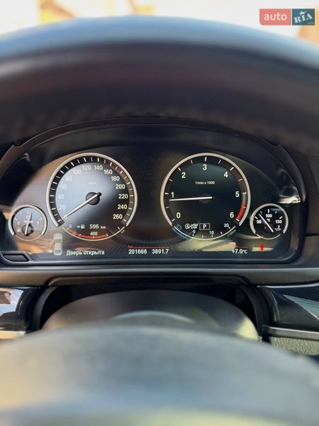 Седан BMW 5 Series 2016 в Калуше