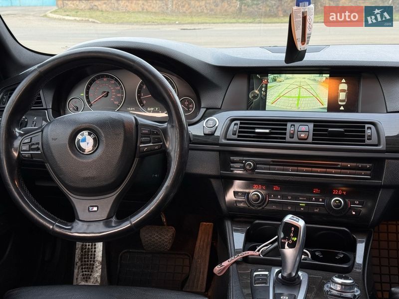 Седан BMW 5 Series 2013 в Ужгороде