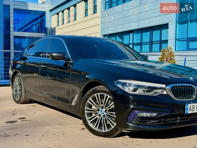 Седан BMW 5 Series 2018 в Киеве