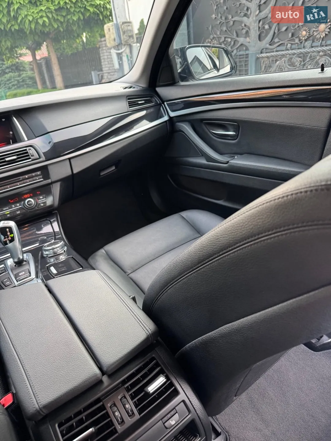 2016 BMW 5er - мініатюра 14