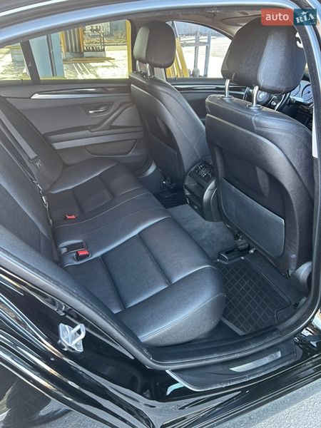 Седан BMW 5 Series 2015 в Дніпрі