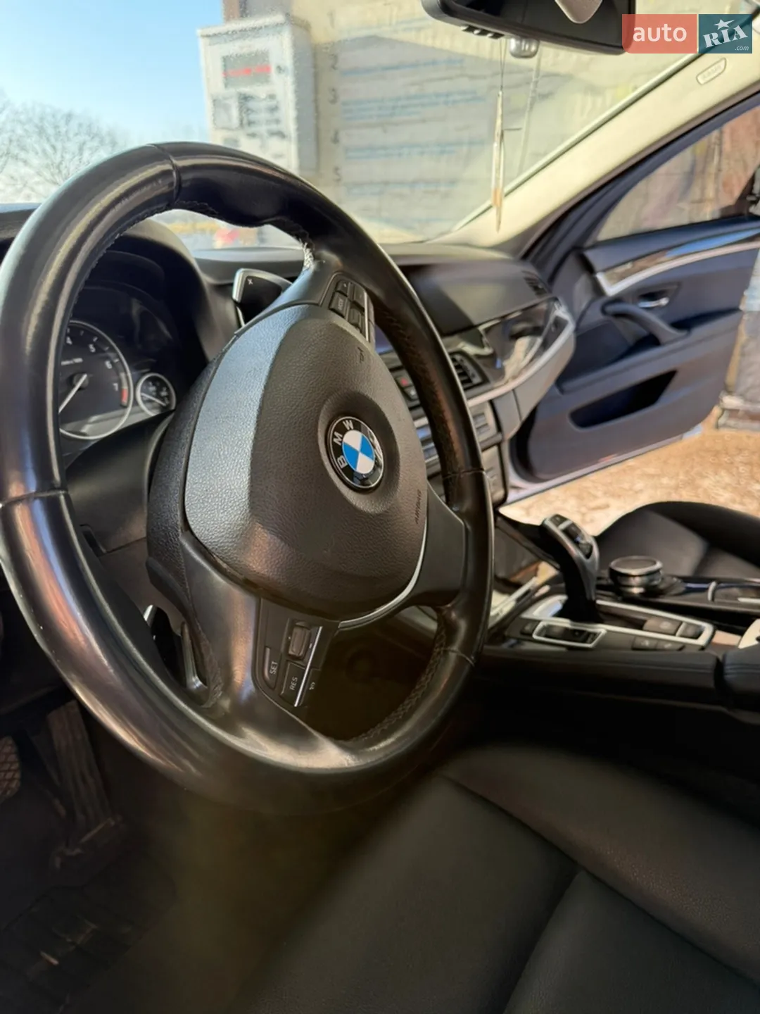 2016 BMW 5er - мініатюра 11