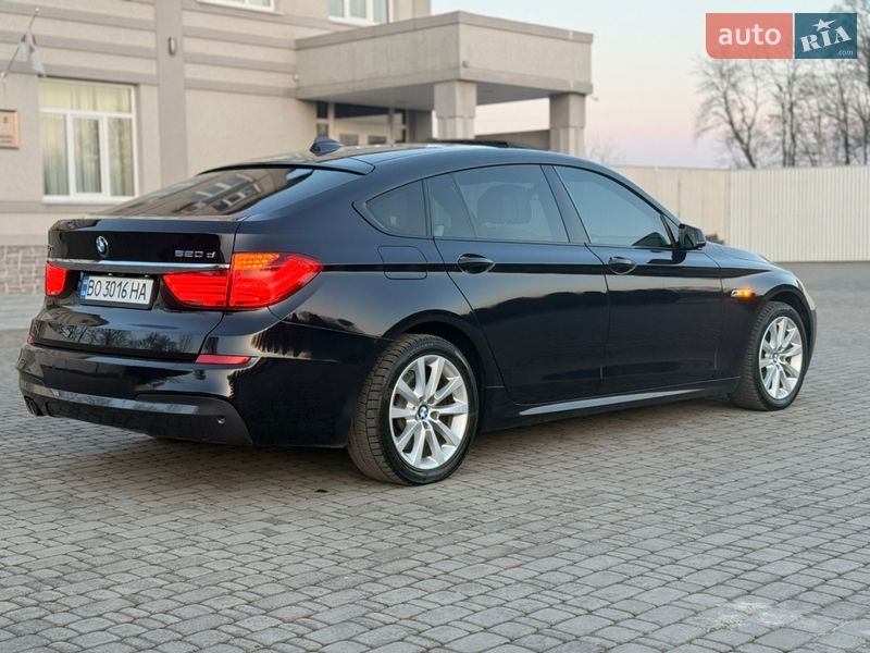 Лифтбек BMW 5 Series 2012 в Черновцах
