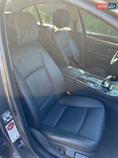 Седан BMW 5 Series 2012 в Виннице