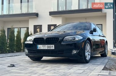 Седан BMW 5 Series 2012 в Ужгороді