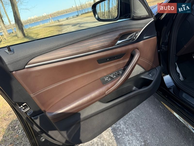 Седан BMW 5 Series 2017 в Киеве фото 20 Седан BMW 5 Series 2017 в Киеве