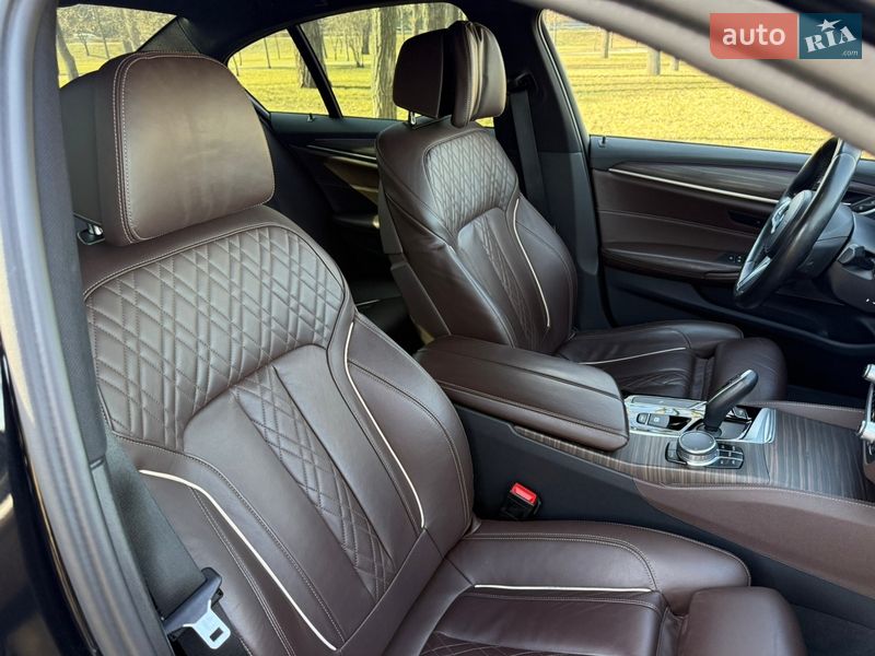 Седан BMW 5 Series 2017 в Киеве фото 42 Седан BMW 5 Series 2017 в Киеве