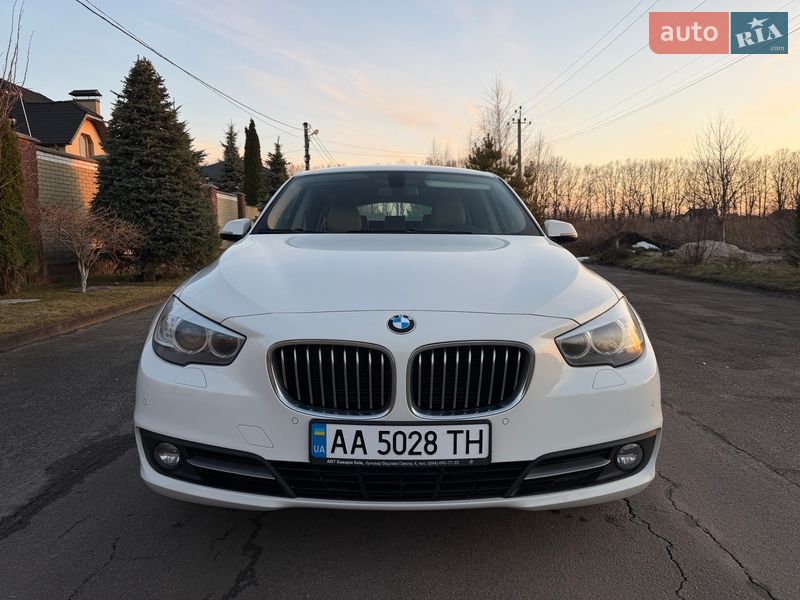 Седан BMW 5 Series 2017 в Киеве