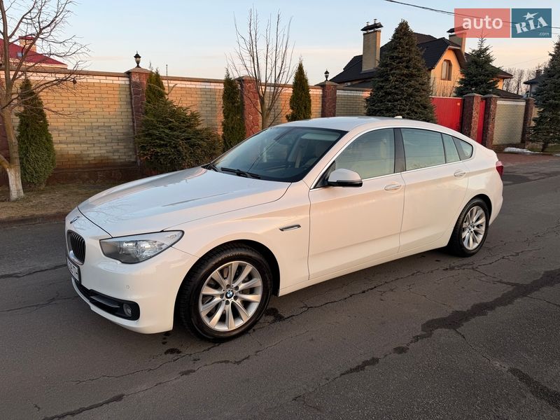 Седан BMW 5 Series 2017 в Киеве