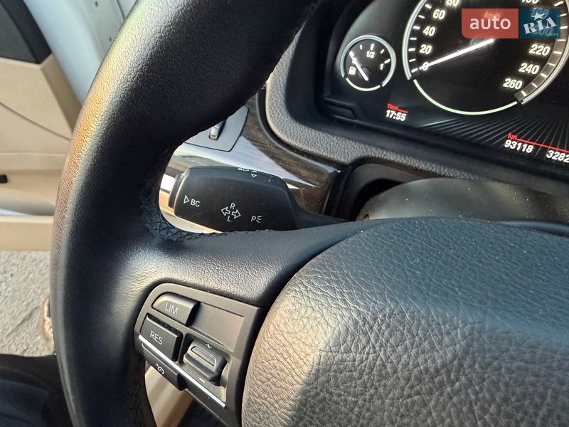 Седан BMW 5 Series 2017 в Киеве