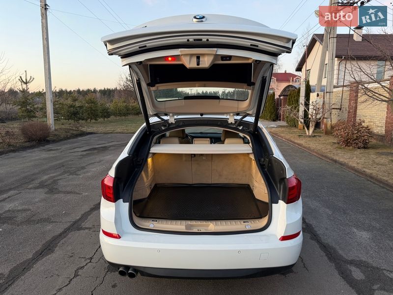 Седан BMW 5 Series 2017 в Киеве