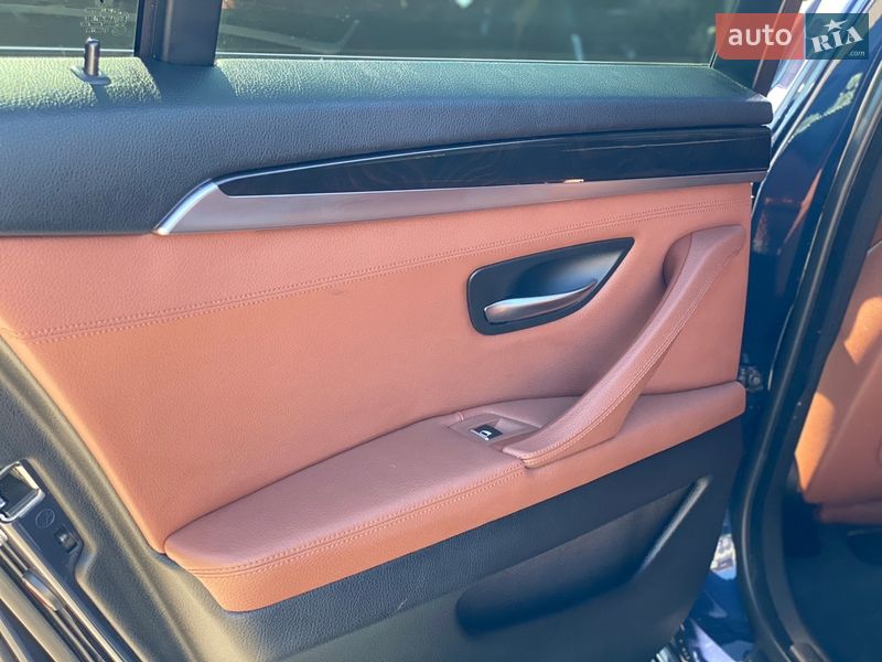 Седан BMW 5 Series 2011 в Стрые