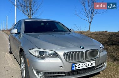 Седан BMW 5 Series 2013 в Ровно