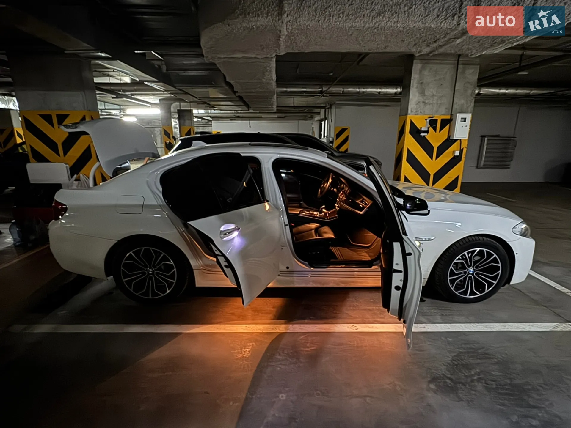 2012 BMW 5er - мініатюра 7