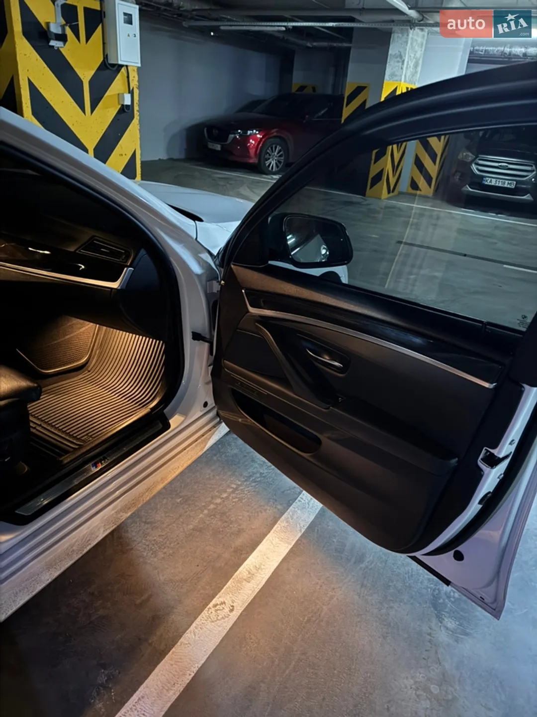 2012 BMW 5er - мініатюра 16