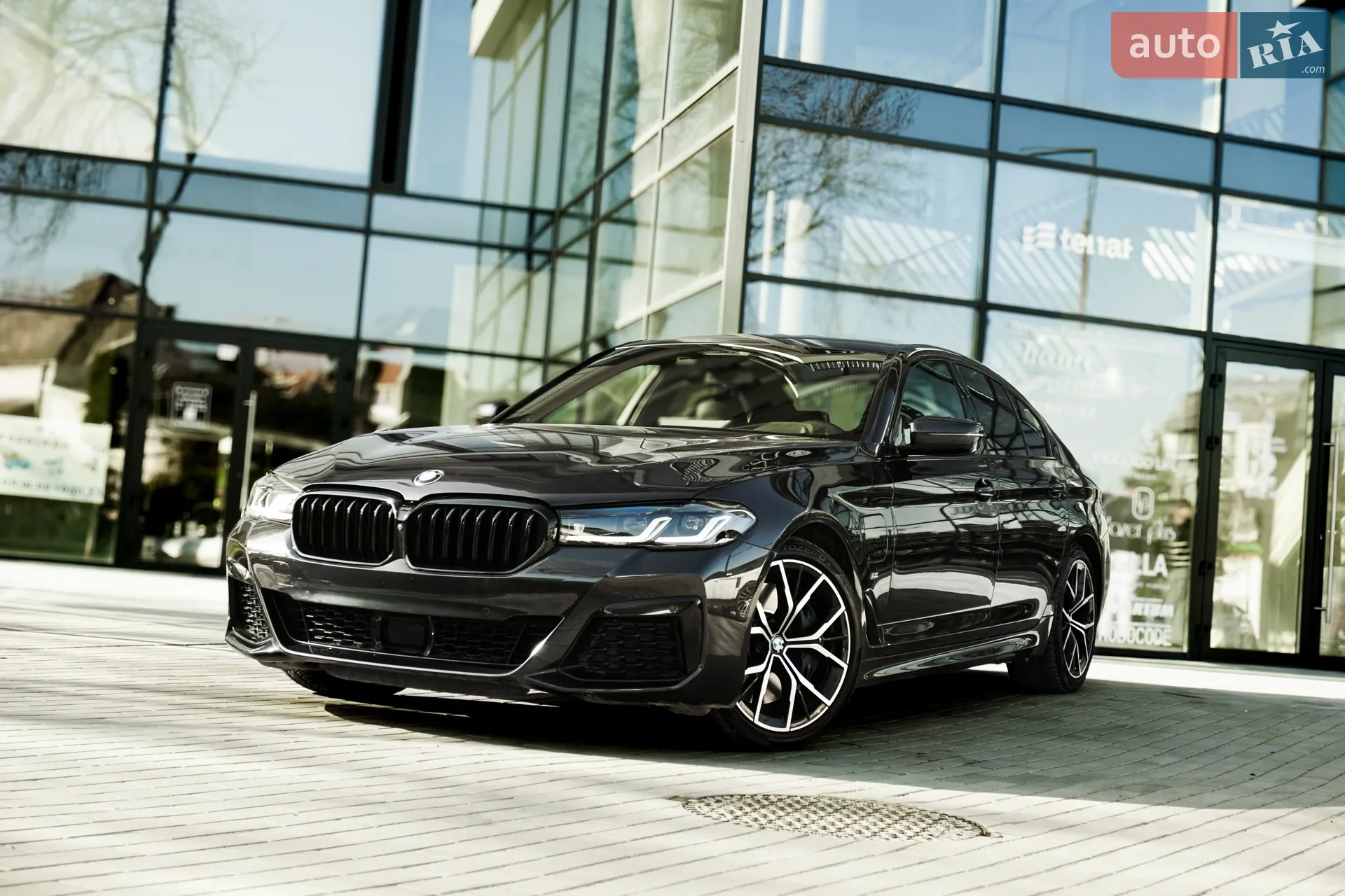 2021 BMW 5er - мініатюра 2