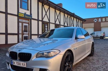 Седан BMW 5 Series 2011 в Ровно