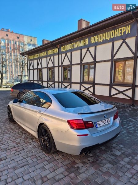 Седан BMW 5 Series 2011 в Ровно