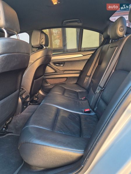 Седан BMW 5 Series 2011 в Ровно