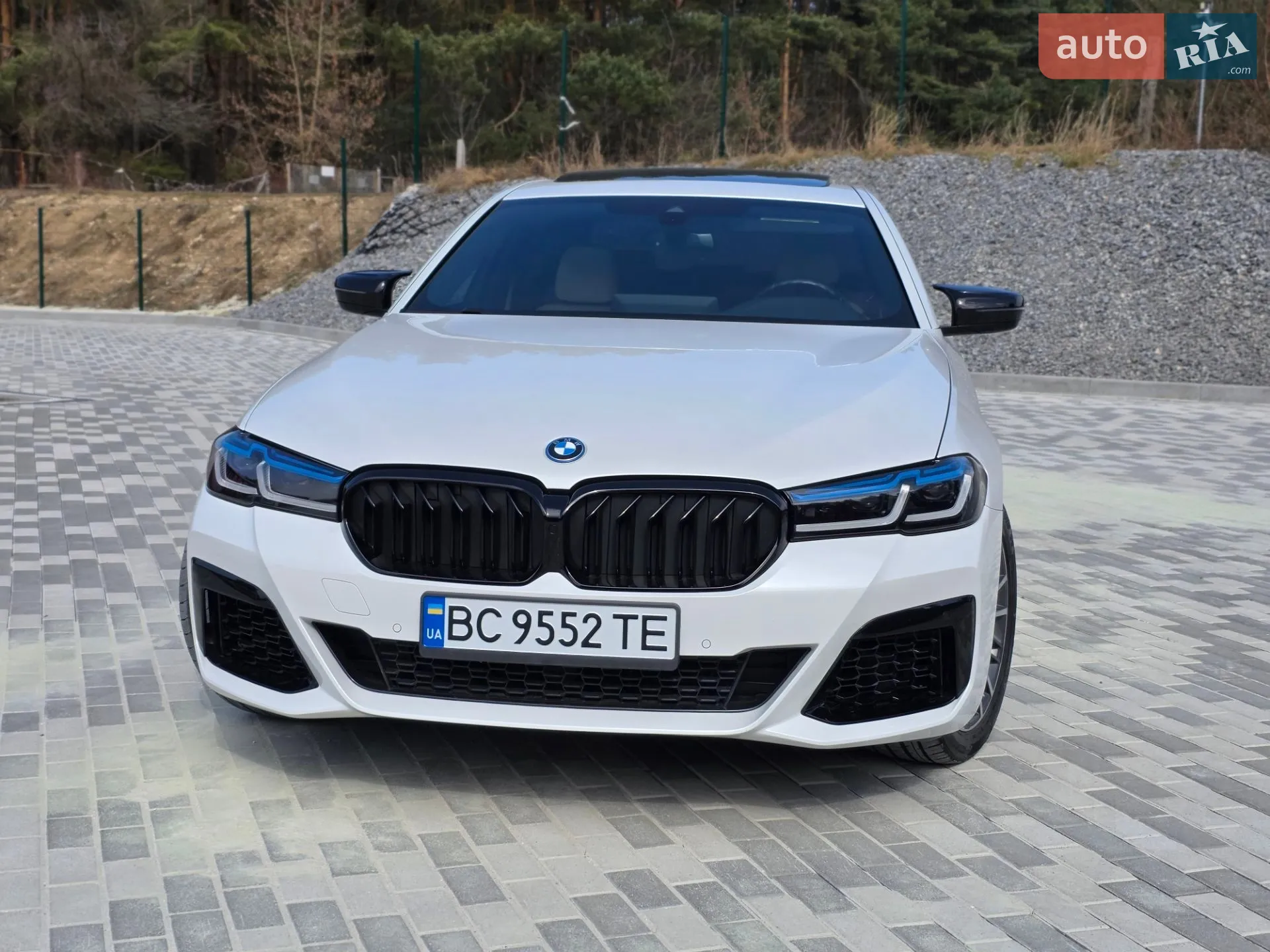 2022 BMW 5er - мініатюра 2