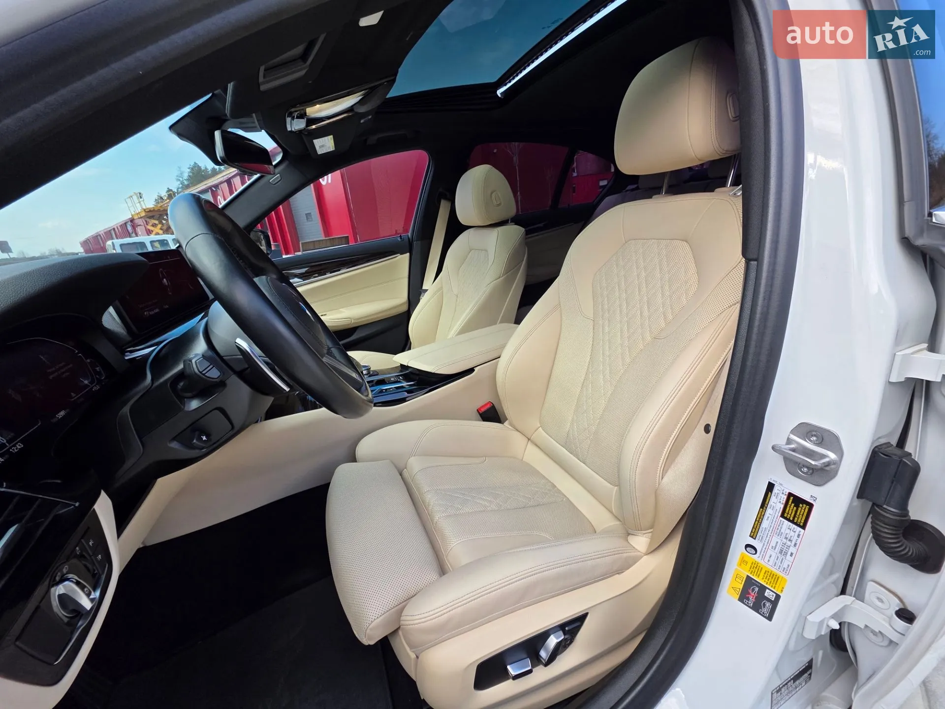 2022 BMW 5er - мініатюра 17