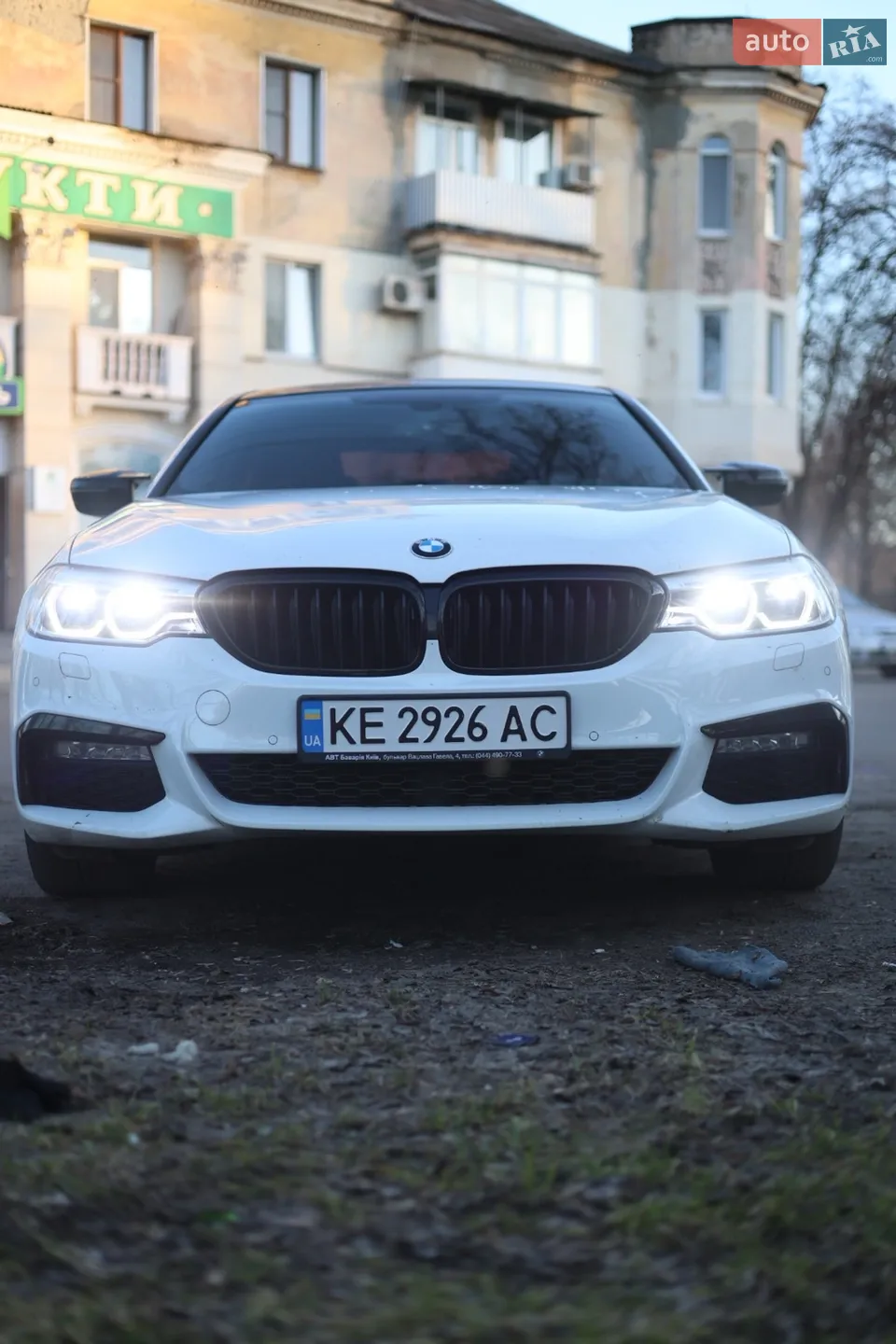 2017 BMW 5er - мініатюра 2