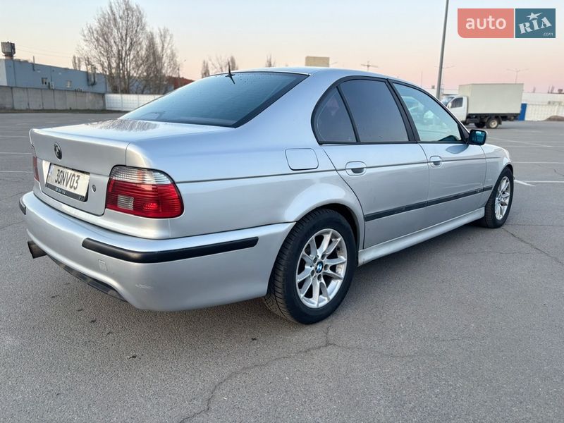 Седан BMW 5 Series 2003 в Києві