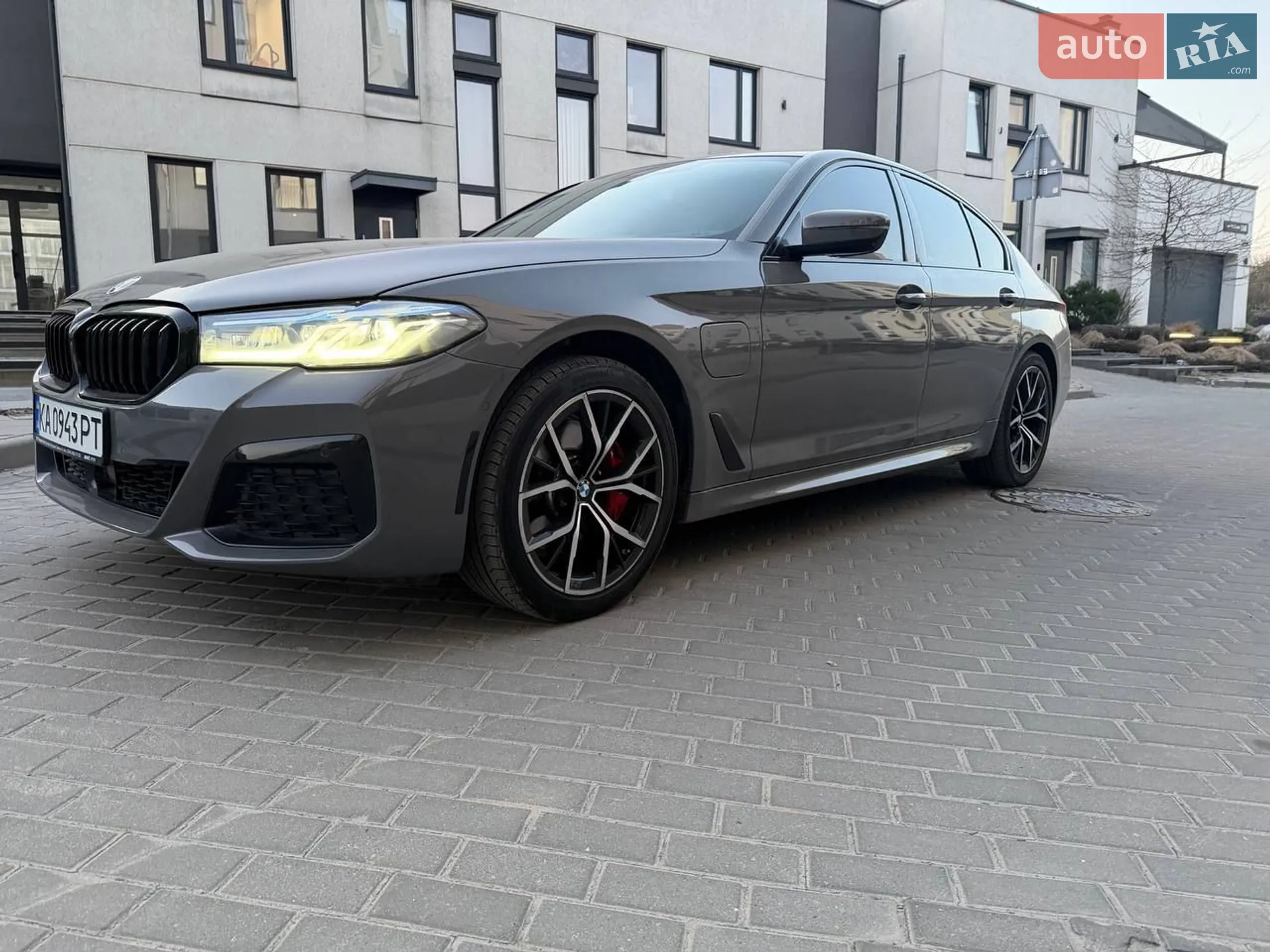 2020 BMW 5er - мініатюра 13