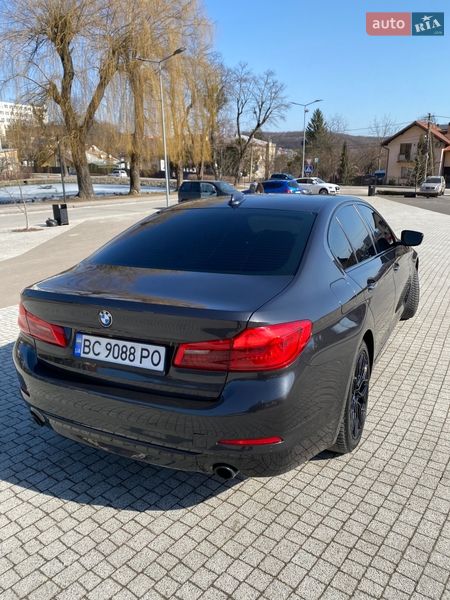 Седан BMW 5 Series 2017 в Львові