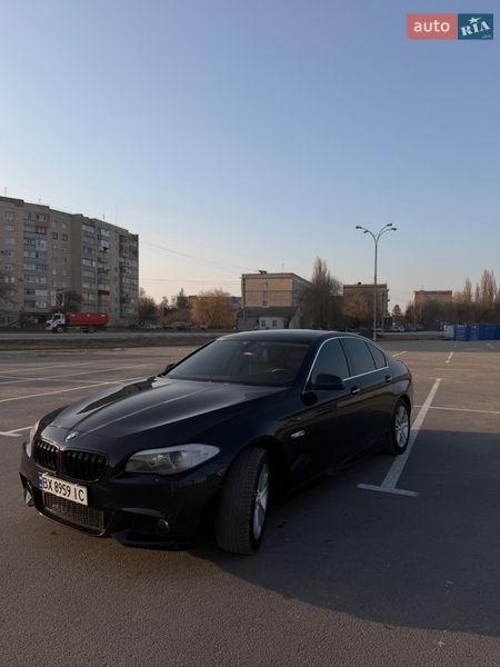 Седан BMW 5 Series 2012 в Каменец-Подольском