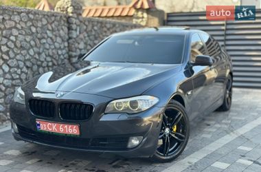 Седан BMW 5 Series 2013 в Сваляве