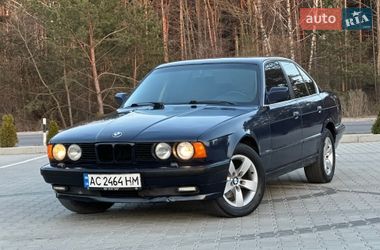 Седан BMW 5 Series 1988 в Ковеле