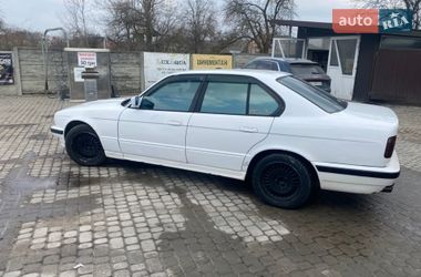Седан BMW 5 Series 1990 в Куликове